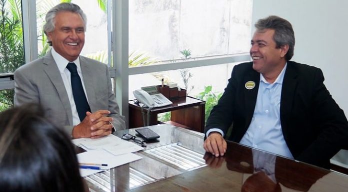 Goiás prorroga 82 convênios do Goiás na Frente