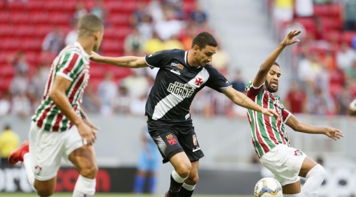 Vasco vence clássico e termina primeira fase da Taça Guanabara com 100%