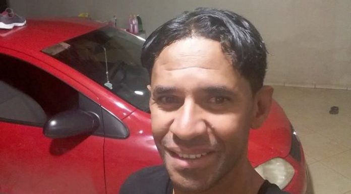 Professor Junior dos Esportes prepara livro de matemática direcionado ao ENEM