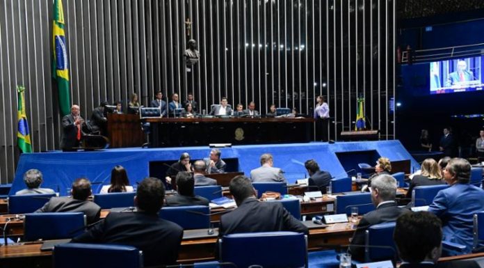 Senado derruba decretos de armas