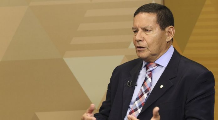 Vice-presidente recebe título de cidadão honorário do Rio de Janeiro