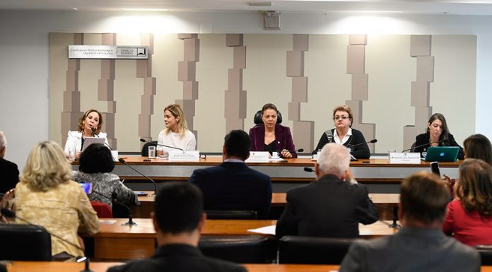Alienação parental volta a dividir opiniões em comissão do Senado