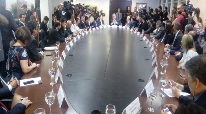 Assinado acordo com Enel para resolver crise energética em Goiás