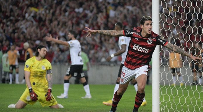 Com Pedro artilheiro e show da Nação, Flamengo vai à semifinal da CONMEBOL Libertadores