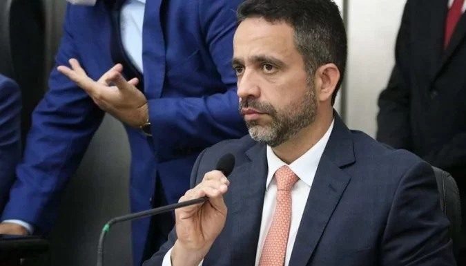 Governador-tampão de Alagoas é afastado do cargo pelo STJ