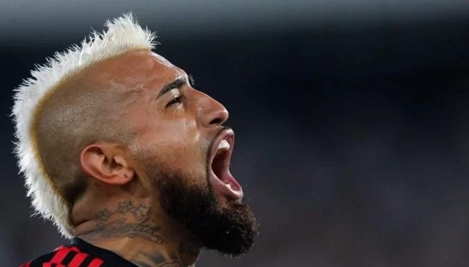 Pai de Arturo Vidal, do Flamengo, é encontrado morto no Chile