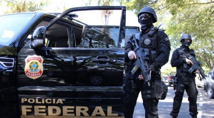 Polícia Federal investiga fraudes na obtenção de registro de armas