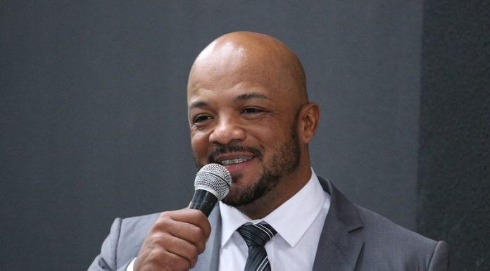 Flávio Lopes reúne com a imprensa e realiza Sessão Especial de apresentação da nova Mesa Diretora