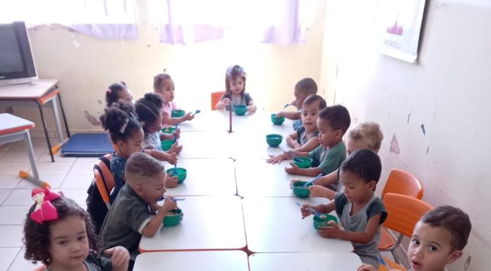 SECRETARIA DE EDUCAÇÃO GARANTE MERENDA ESCOLAR AOS ESTUDANTES DA REDE PÚBLICA