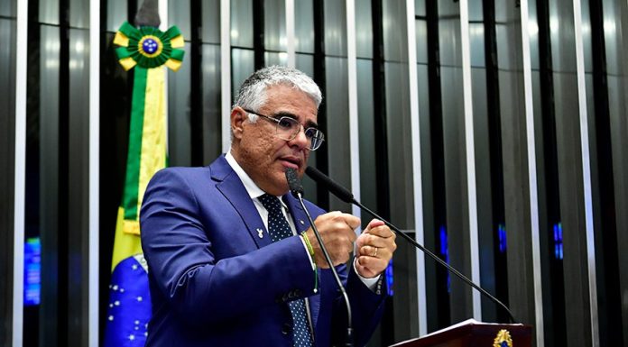 Girão critica STF por pautar a descriminalização do aborto Compartilhe este conteúdo no Whatsapp