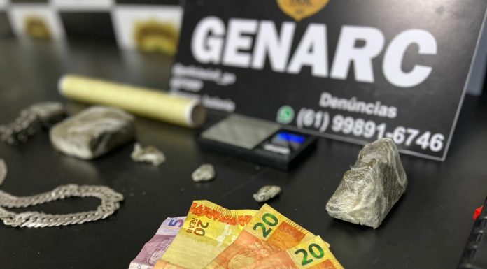 Operação policial em Valparaíso resulta na prisão de casal por tráfico de drogas