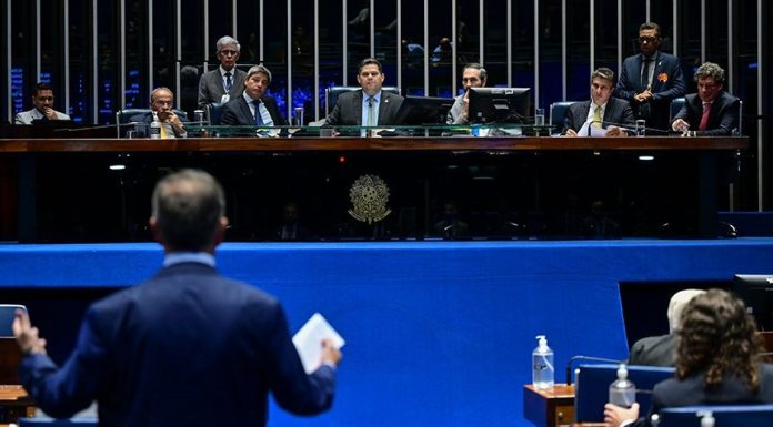 Enamed será obrigatório para exercício da medicina, aprova Senado