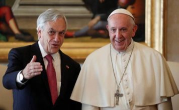Papa expulsa da Igreja outros dois bispos chilenos por abusos sexuais