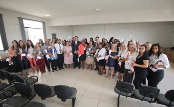 Câmara de Valparaíso homenageia servidoras