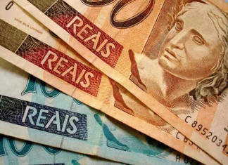 PIB recua 9,7% no segundo trimestre