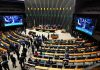 Três senadores concorrem ao cargo de deputado; quatro buscam a suplência
