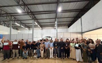 Mais de 70 alunos recebem certificados em cursos de qualificação profissional do SENAI em Valparaíso